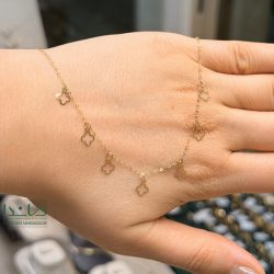 گردنبند پولکی ونکلیف - روی دست