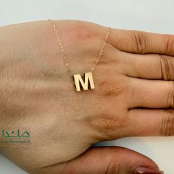 گردنبند حرف M
