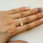 انگشتر طلا مثلثی