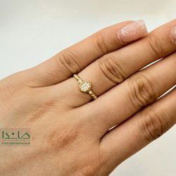 انگشتر طلا طرح جواهر سولیتر بیضی