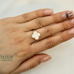 انگشتر طلا ونکلیف صدفی