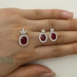 نیمست طلا طرح جواهر یاقوت سرخ