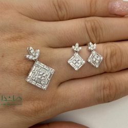نیمست طلا طرح جواهر سفید